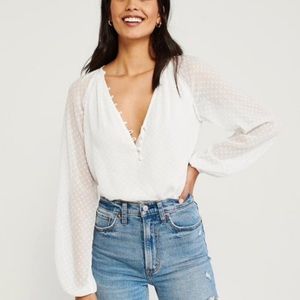 Abercrombie & Fitch Women’s Chiffon Long Sleeve Body Suit Size Large in White